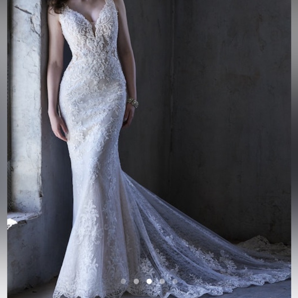 Maggie Sottero Delilah wedding gown lace beading 14 - Picture 3 of 7